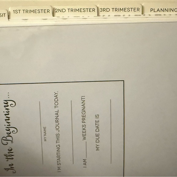 Pearhead Pregnancy Journal - White and Black - Picture 4 of 4